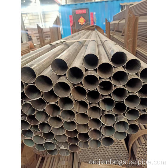 Hochwertiges nahtloses Stahlrohr heiß gerollt